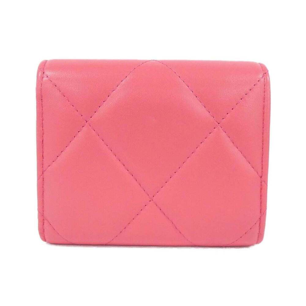 CHANEL Authentic Pink Wallet - Picture 2 of 9